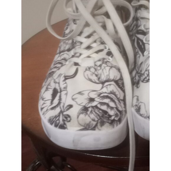 NOBULL | RARE HIGH TOP BUTTERFLY FLORAL CANVAS TRAINER UNISEX W13.5/M12 - Picture 8 of 13